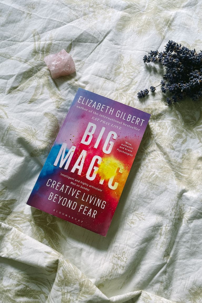 Libri Mi(s)tici: Big Magic di Elizabeth Gilbert e il bisogno di credere